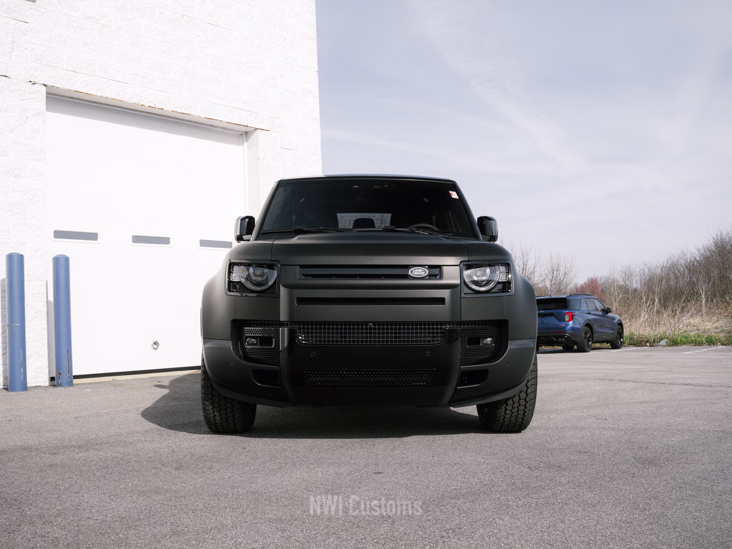 Land Rover Defender in matte